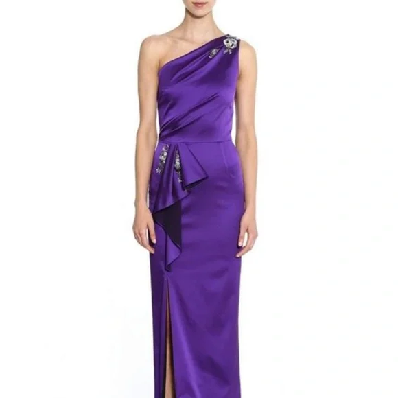 green emerald velvet dress Marchesa Lace Dress